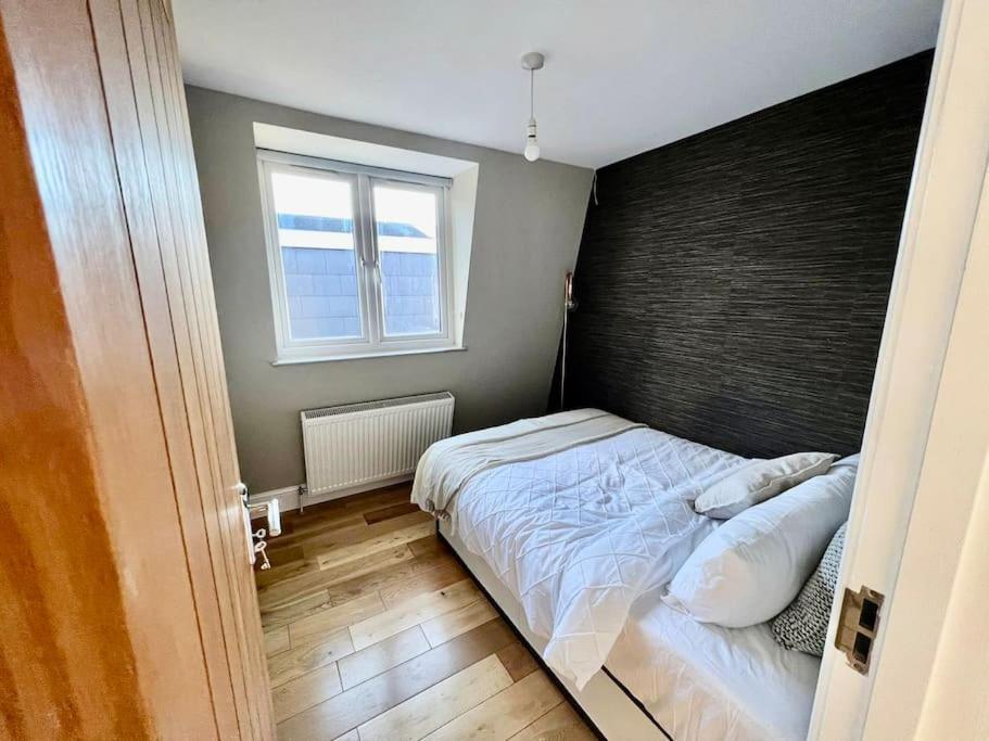 Lovely Two Bed Flat Λονδίνο Εξωτερικό φωτογραφία